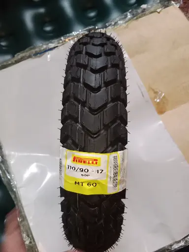 [941259980000] Llanta Pirelli 17 (110/90-17) Tt Mt60